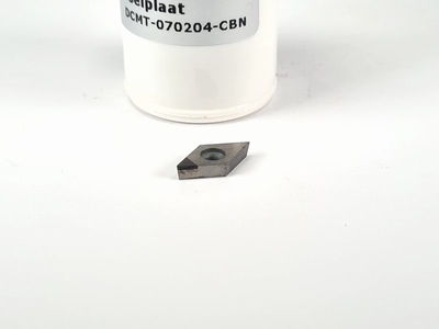 DCMT070204 met CBN diamand tip